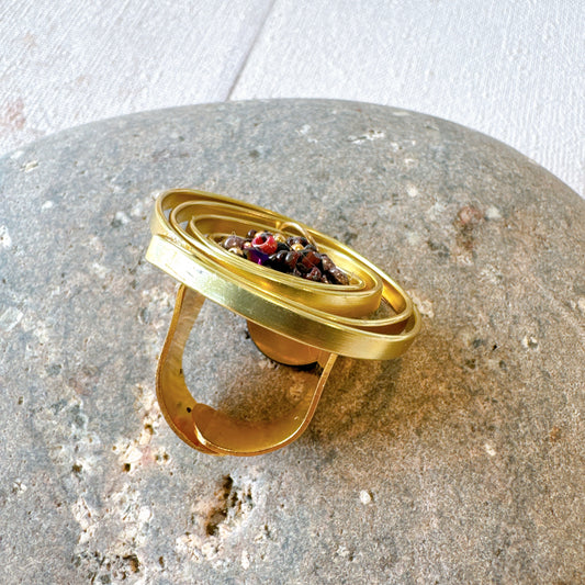 A052 Vórtice Dorado