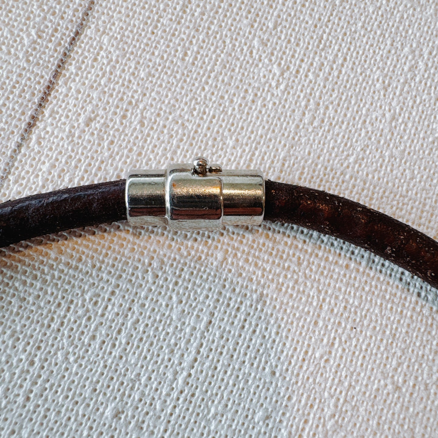 C013 Collar Pulso Terroso