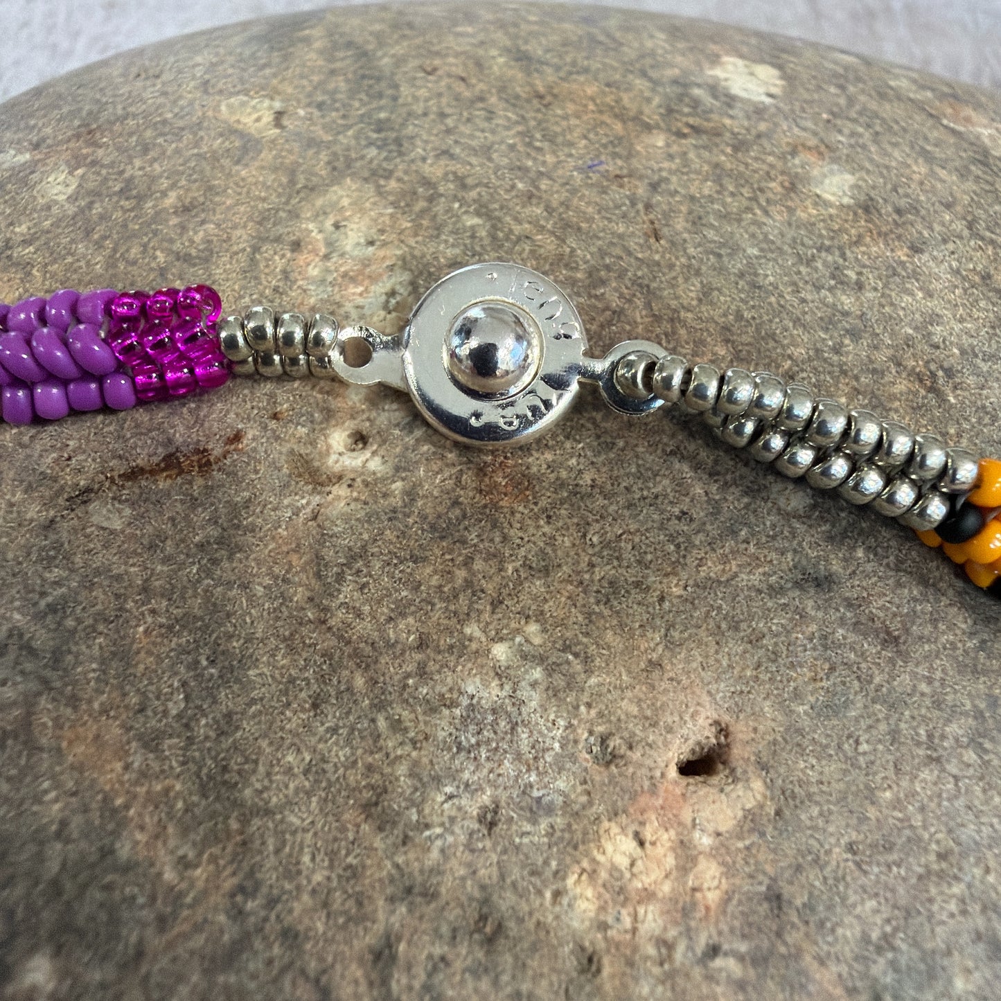 C061 Collar Grito Urbano