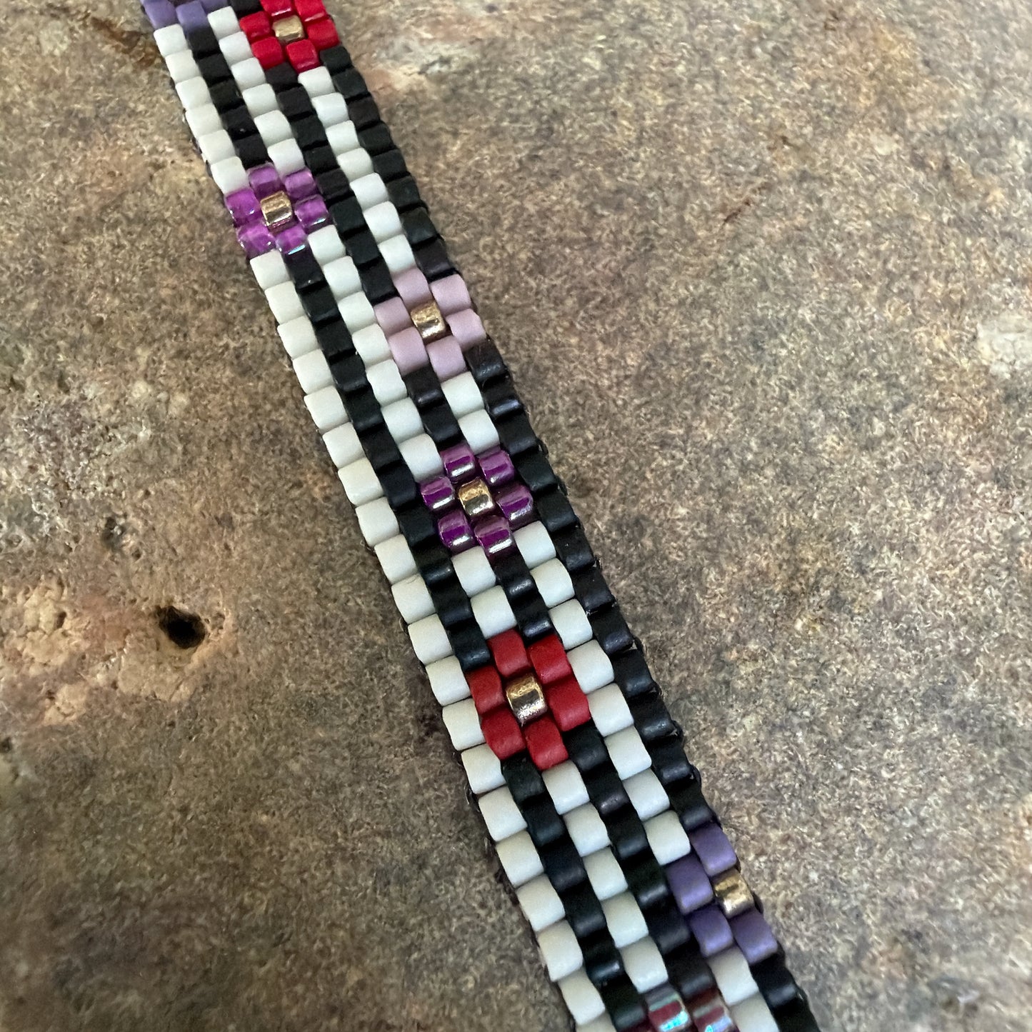 P193 Pulsera Grilla Floral