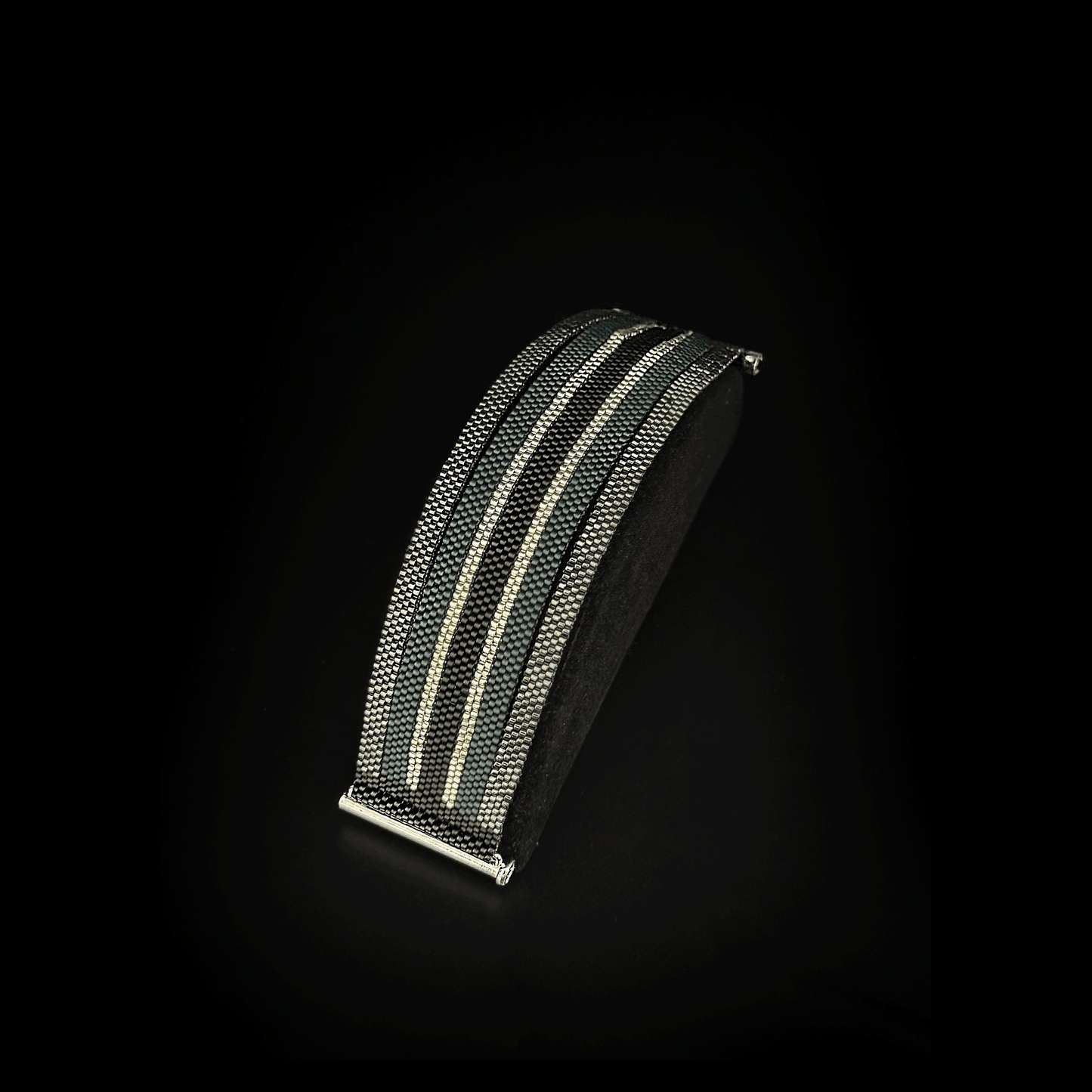 P093 Pulsera Movimiento Sutil