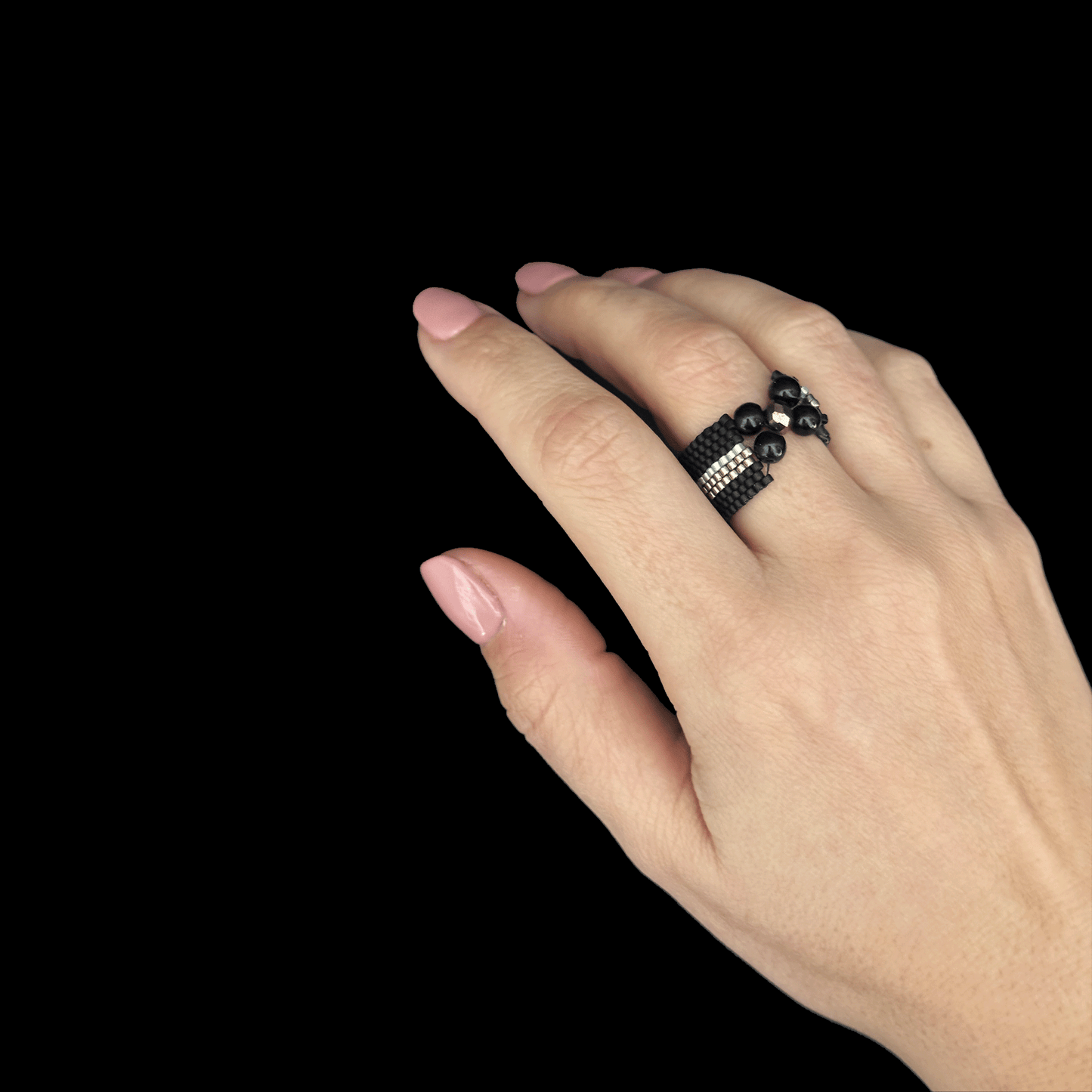 A019 Anillo Flor de Medianoche