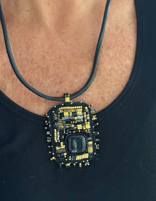 C20 Collar Eco Ancestral