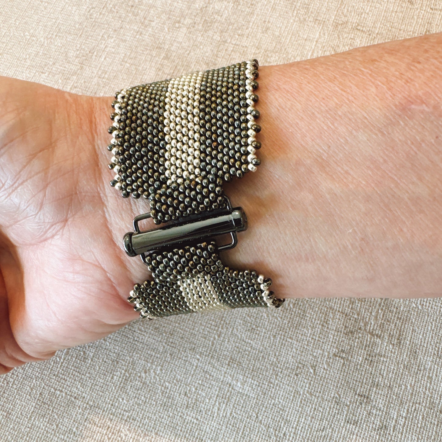 P116 Pulsera Plata Nocturna