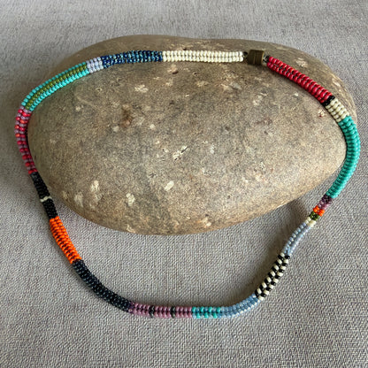 C066 Collar Trama Urbana