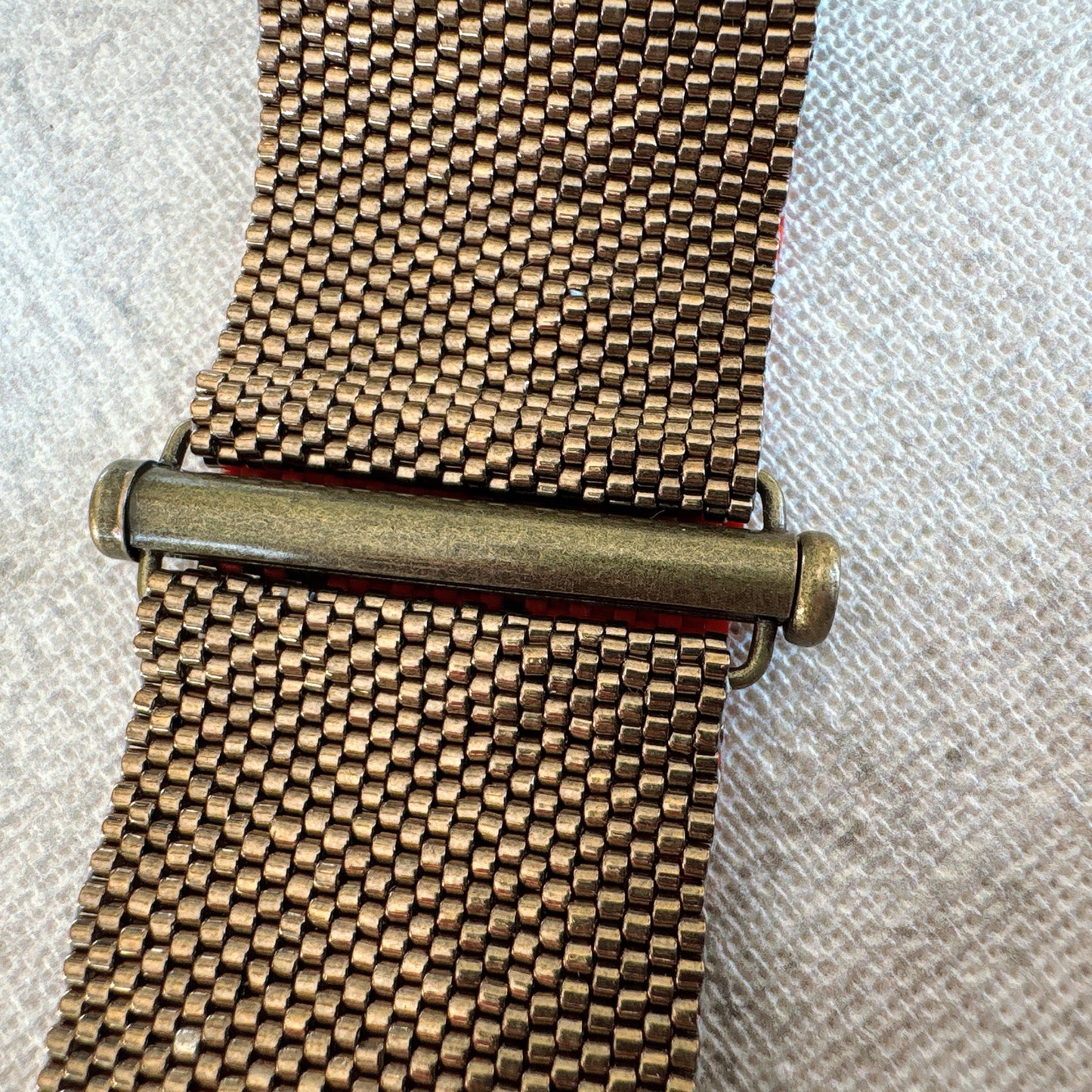 P133 Pulsera Pétalo Terracota