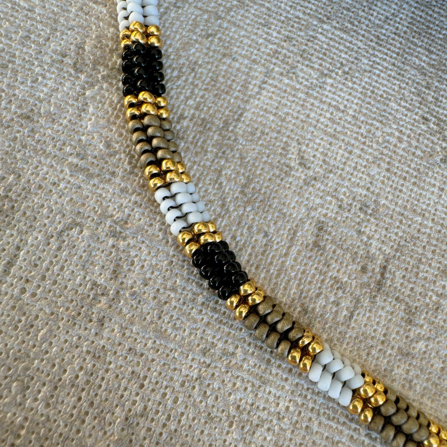 C039 Collar Noche Modular