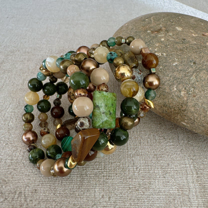 P127 Pulsera Raíz Esmeralda