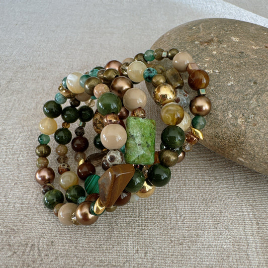 P127 Pulsera Raíz Esmeralda