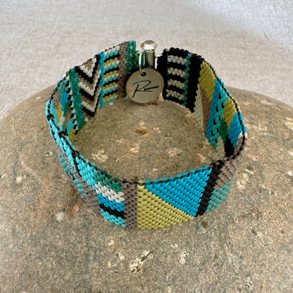 P048 Pulsera Amanecer Tribal