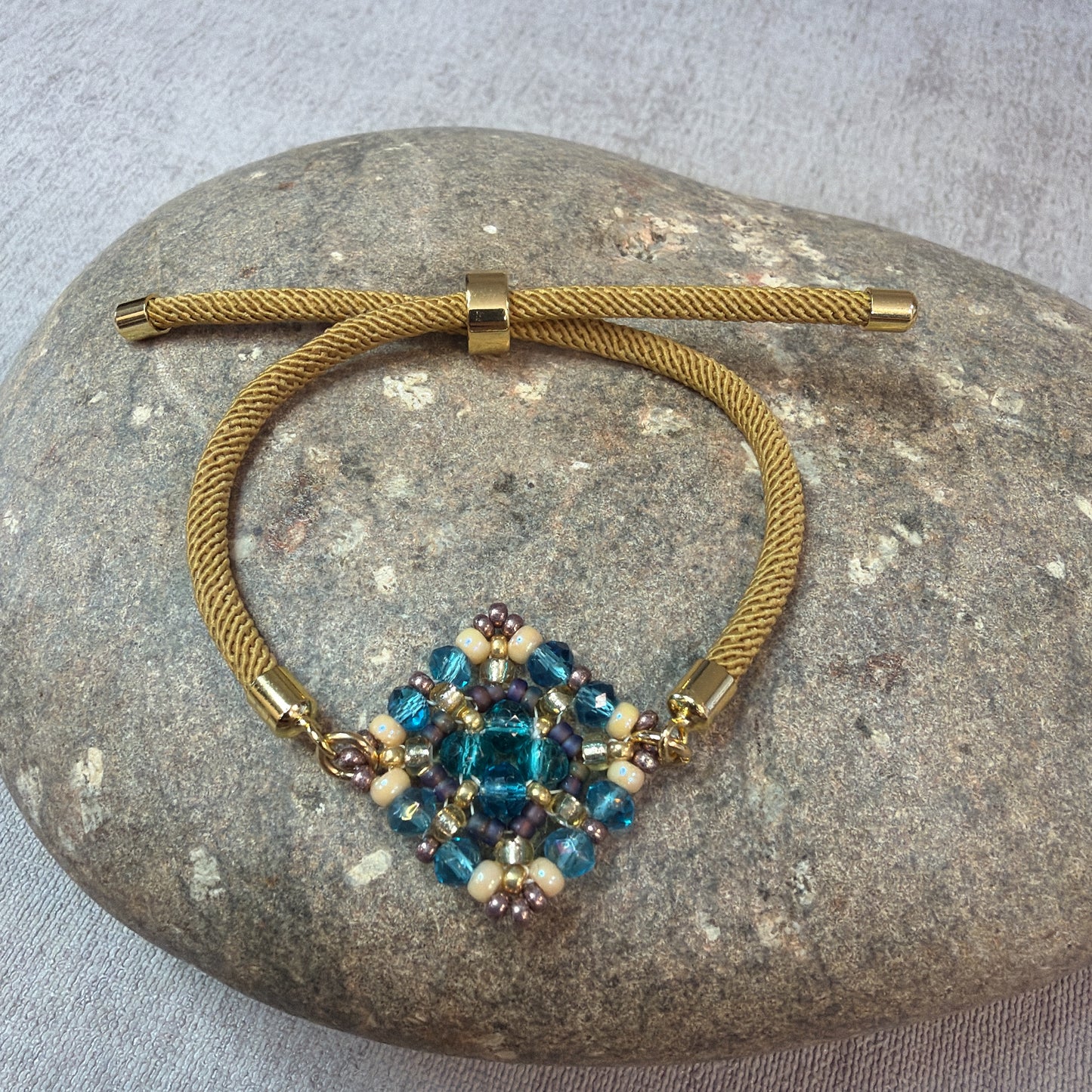 P171 Pulsera Flor Urbana IX