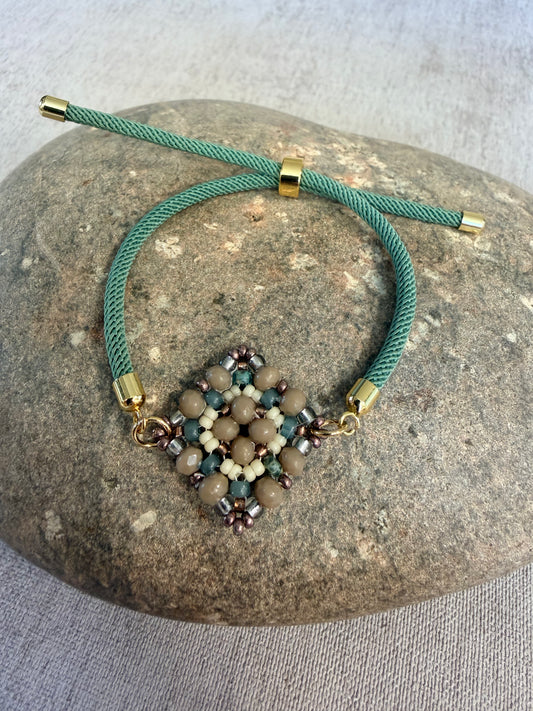 P175 Pulsera Flor Urbana XIII