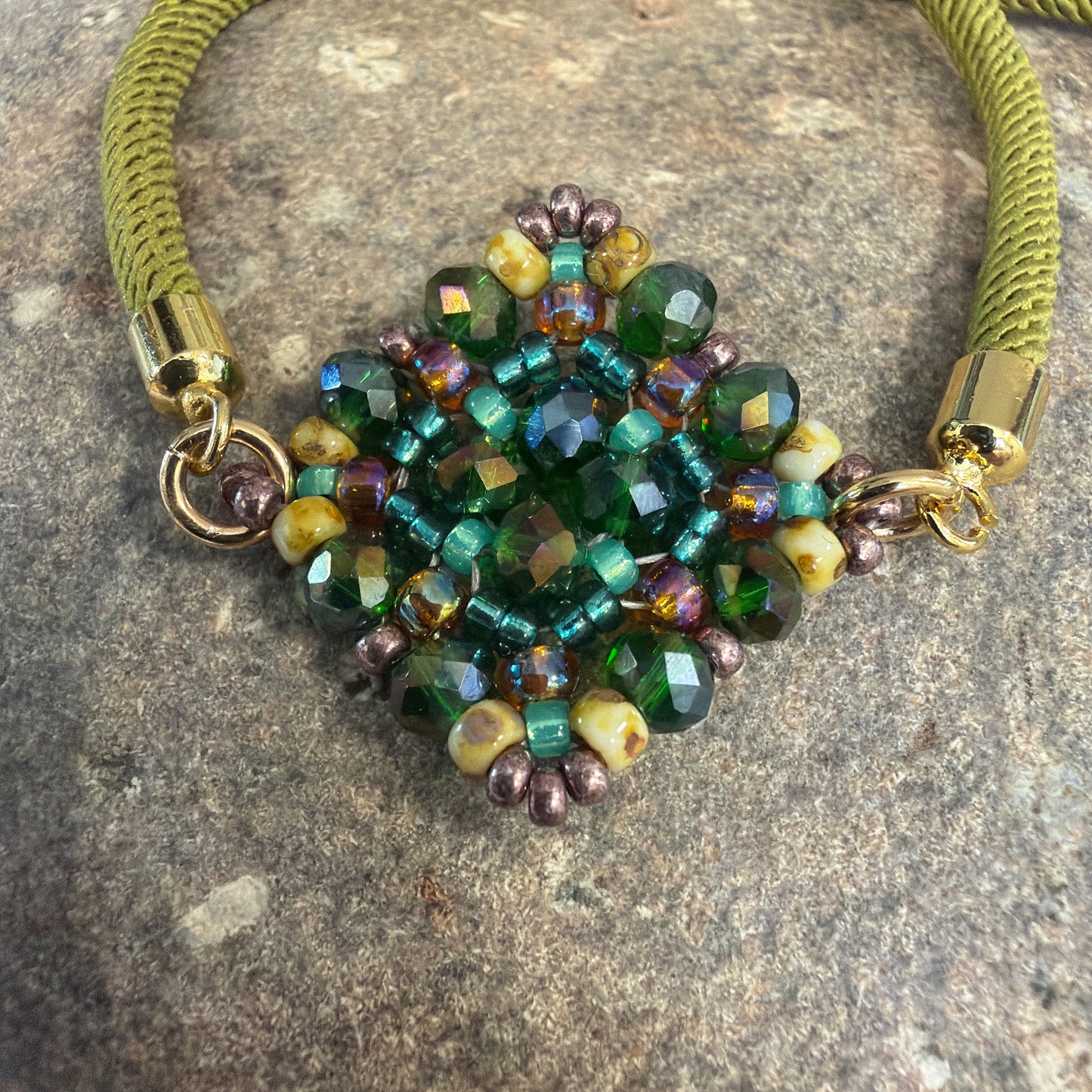 P177 Pulsera Flor Urbana XV