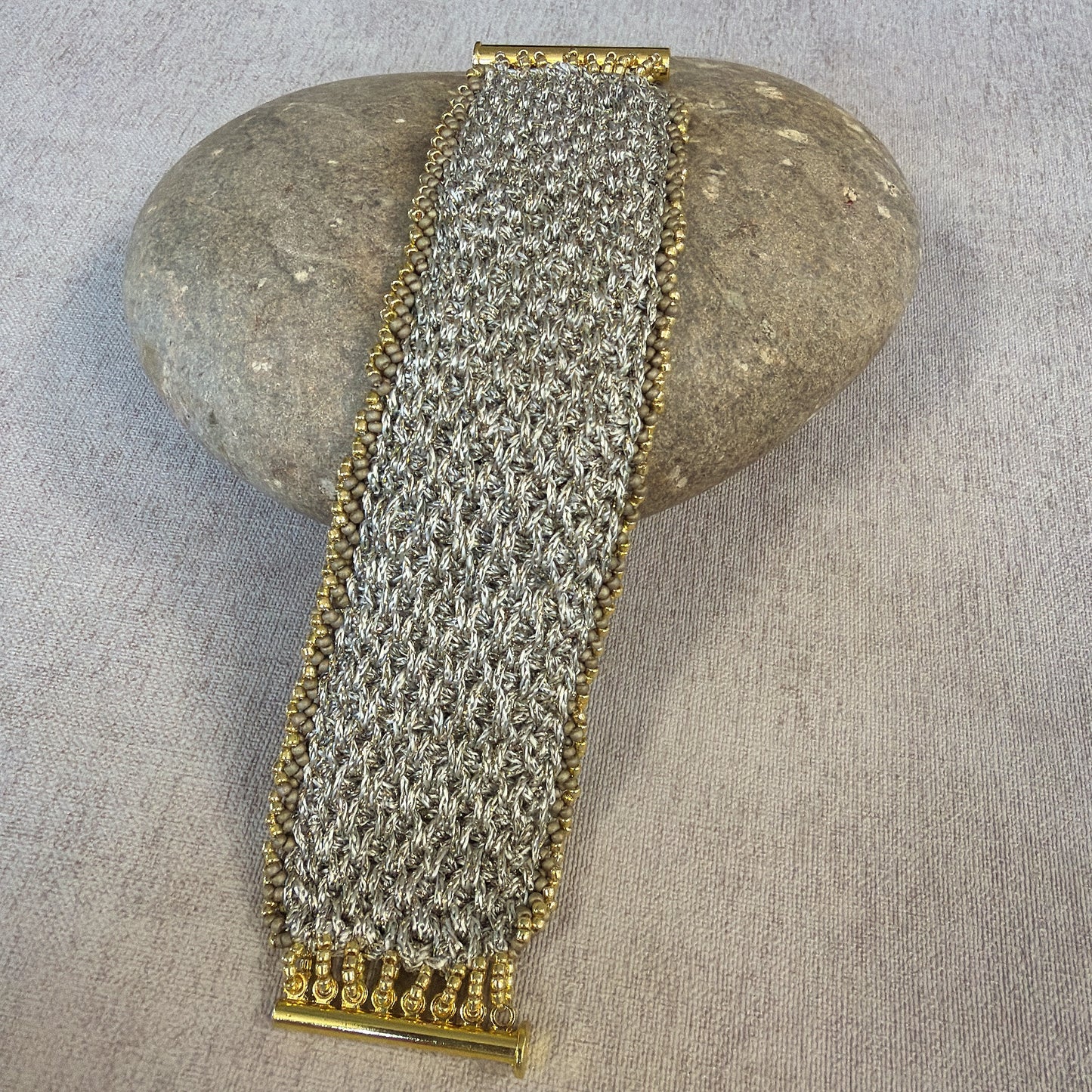 P183 Pulsera Luz Textil