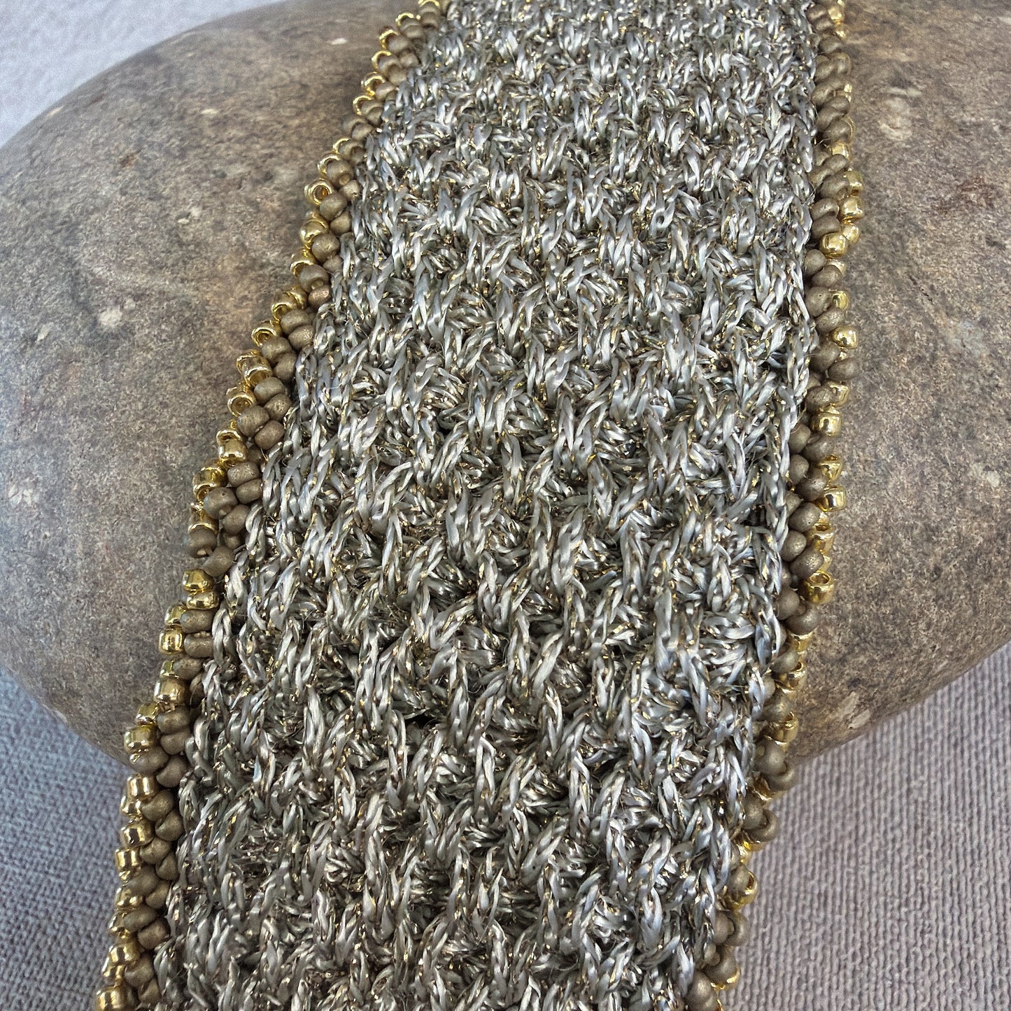 P183 Pulsera Luz Textil