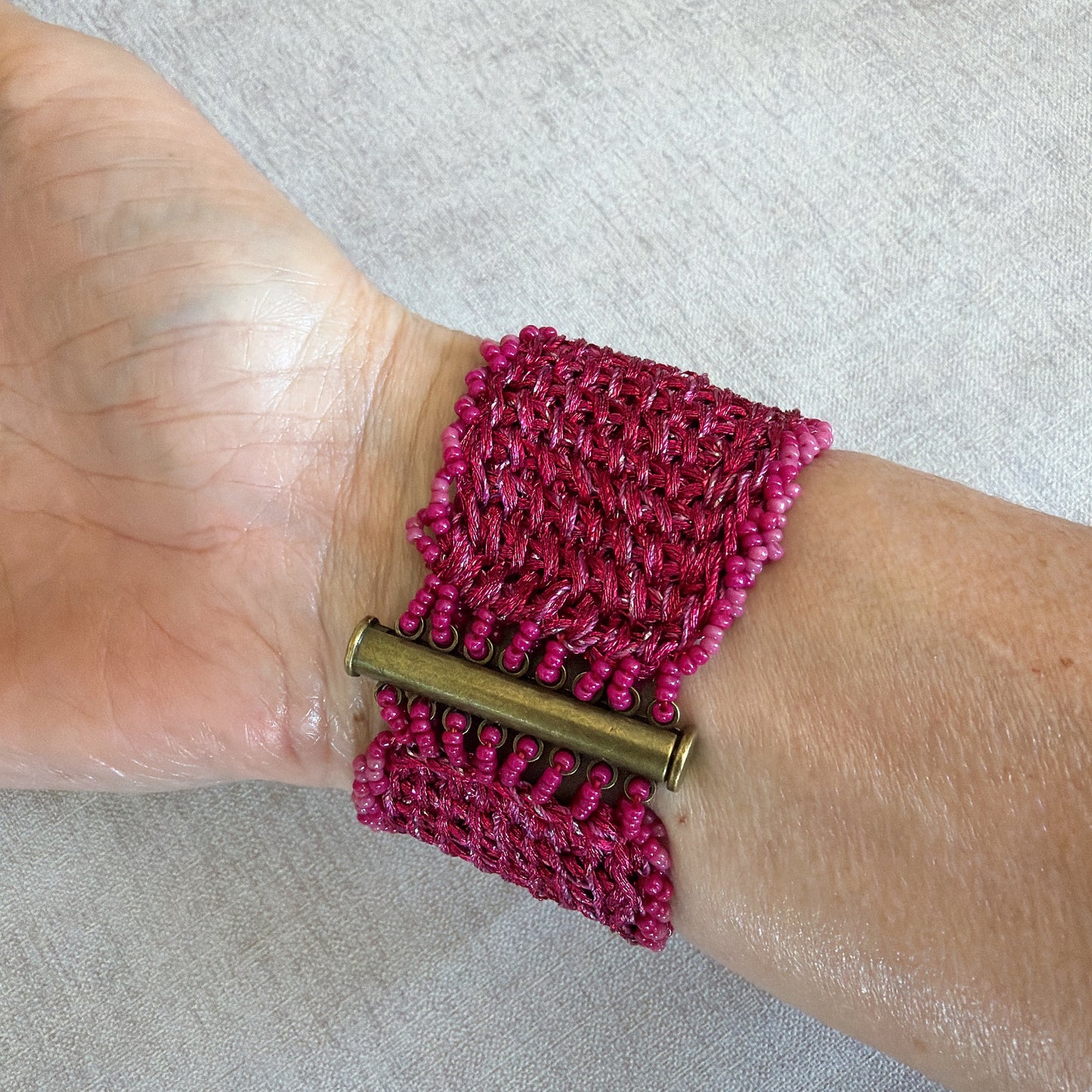 P189 Pulsera Brillo Carmesí