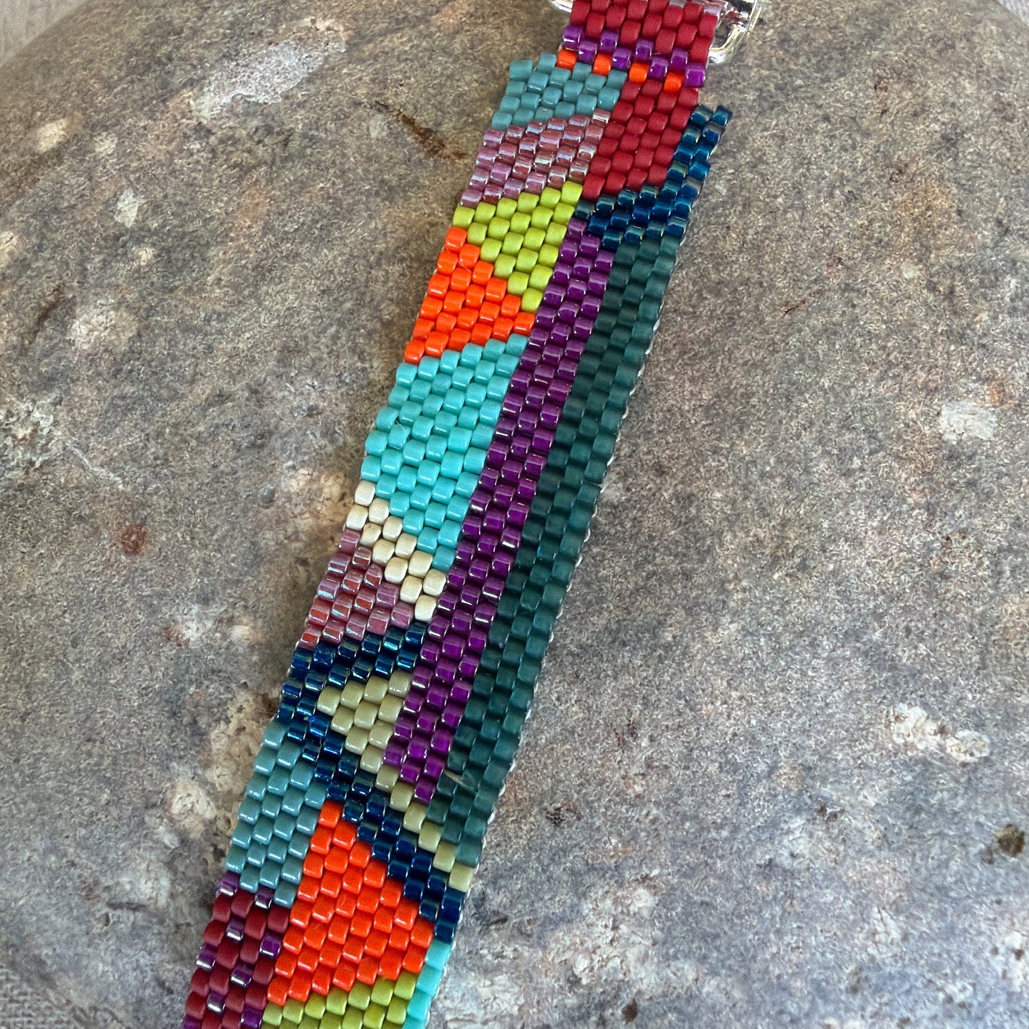 P187 Pulsera Impulso Abstracto