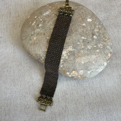 P185 Pulsera Tierra Escondida