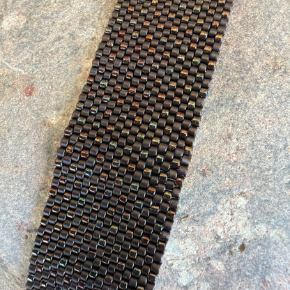 P185 Pulsera Tierra Escondida