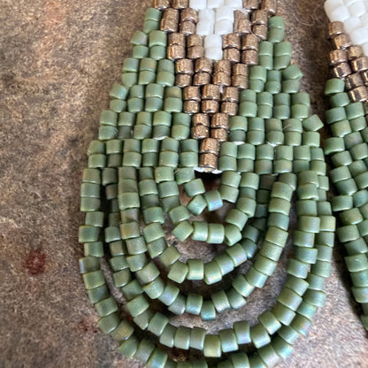 E093 Aros Gota de Oliva