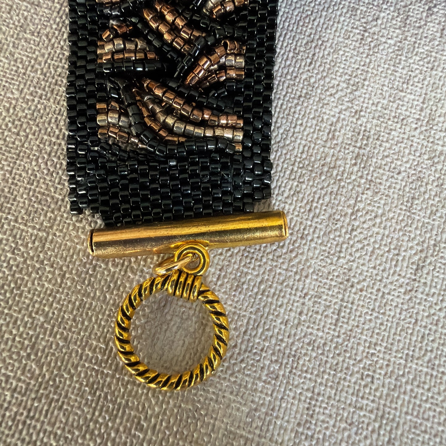 P195 Pulsera Relieve Intenso