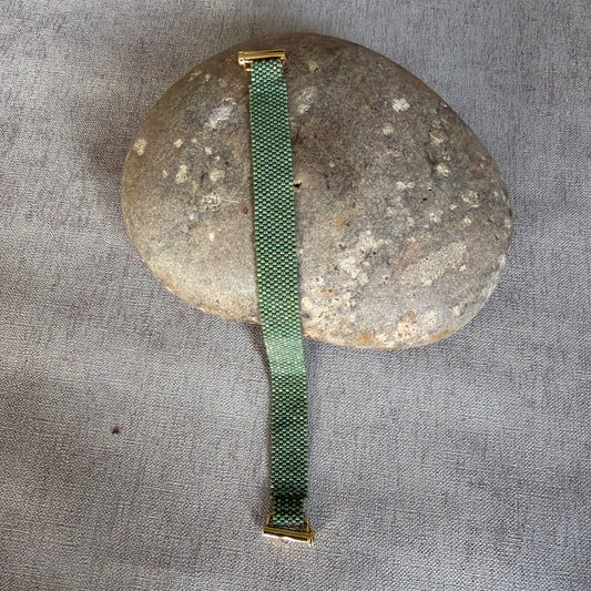 P194 Pulsera Verde Sigiloso