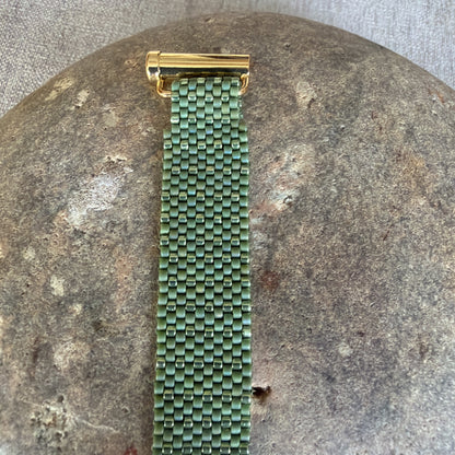 P194 Pulsera Verde Sigiloso