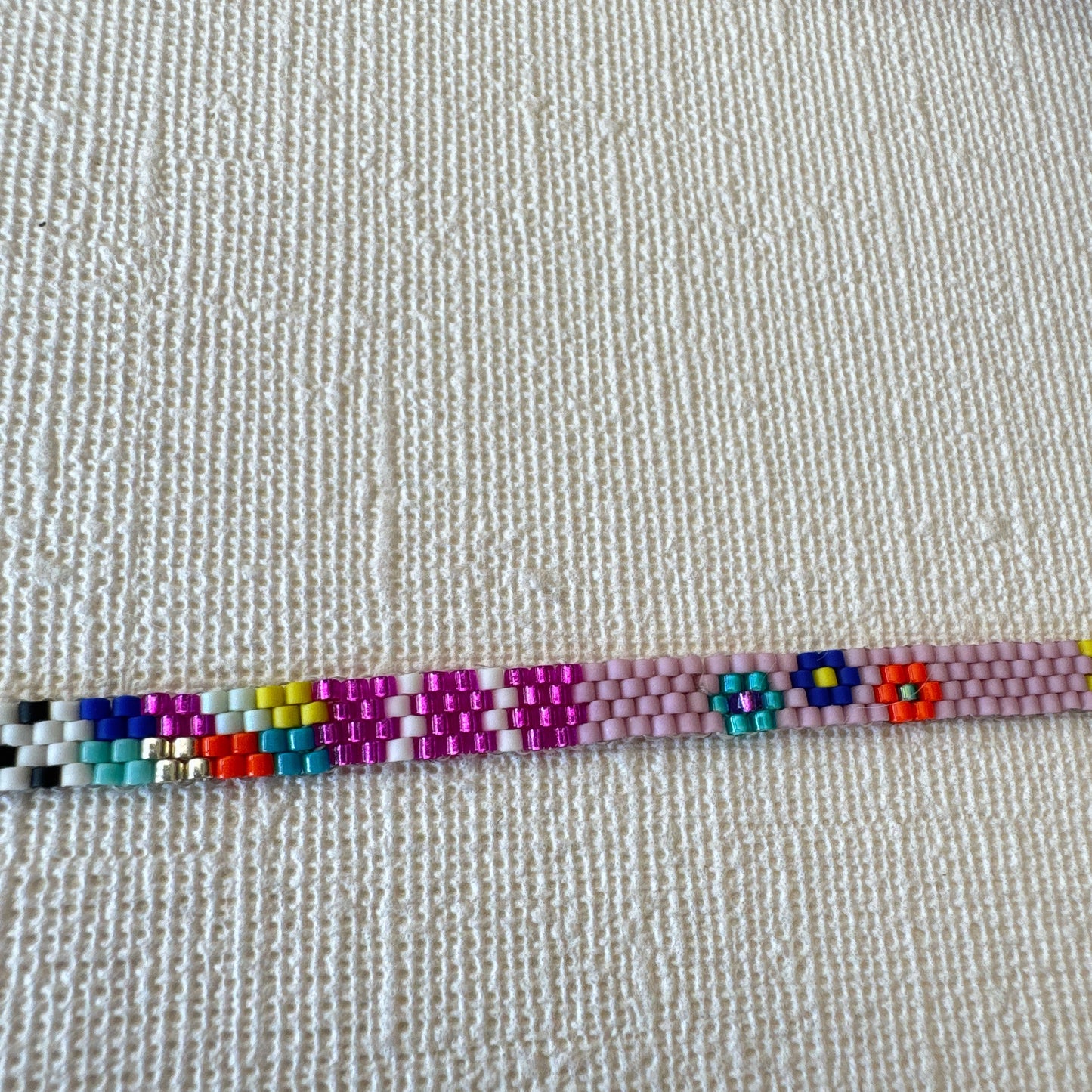 C043 Collar Pulso Lúdico