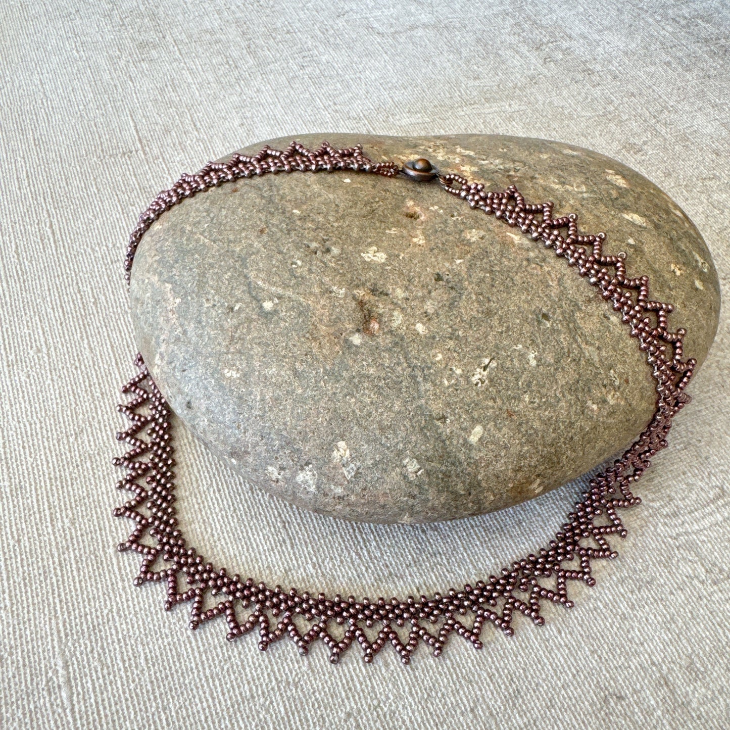 C046 Collar Retro Code