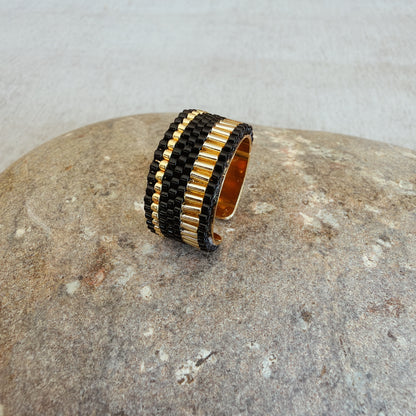 A060 Anillo Compás Dorado