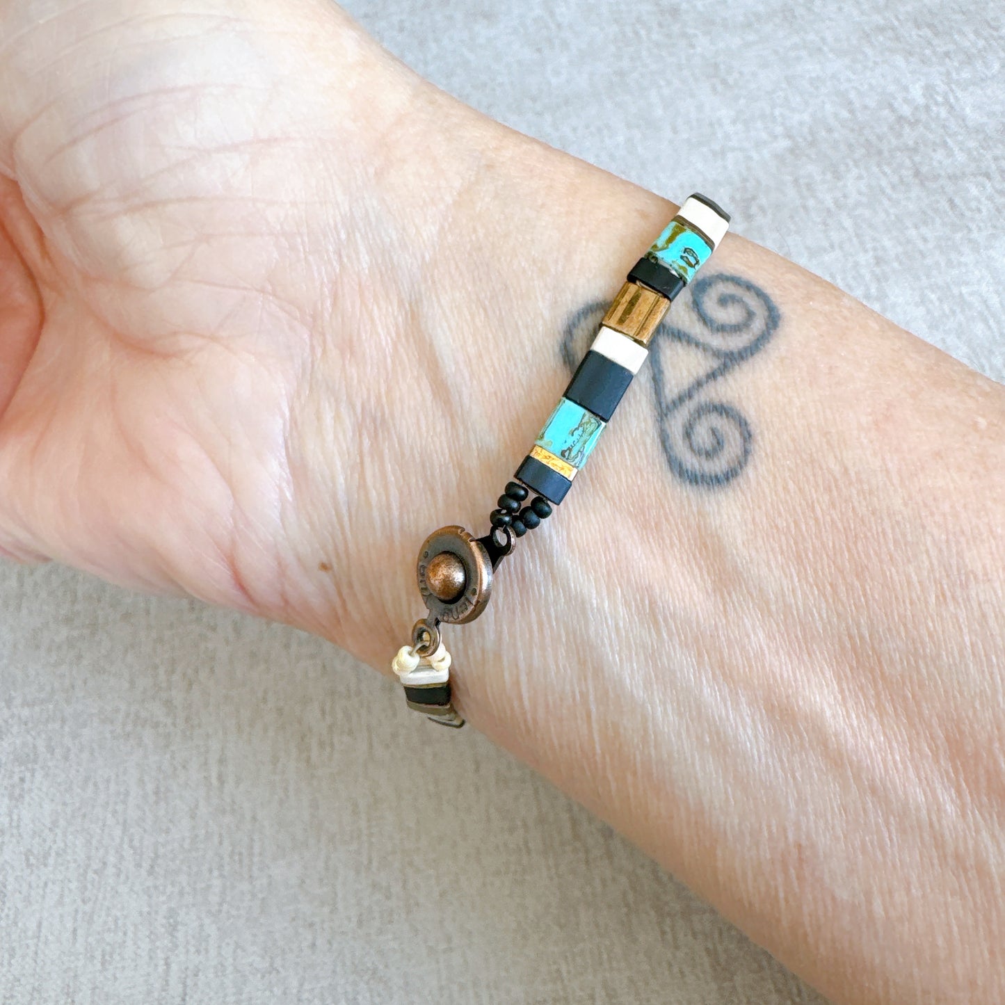 P139 Pulsera Horizonte Turquesa