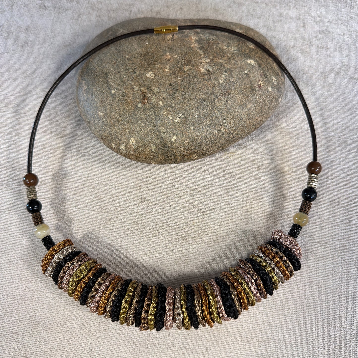 C062 Collar Cobre Nómade