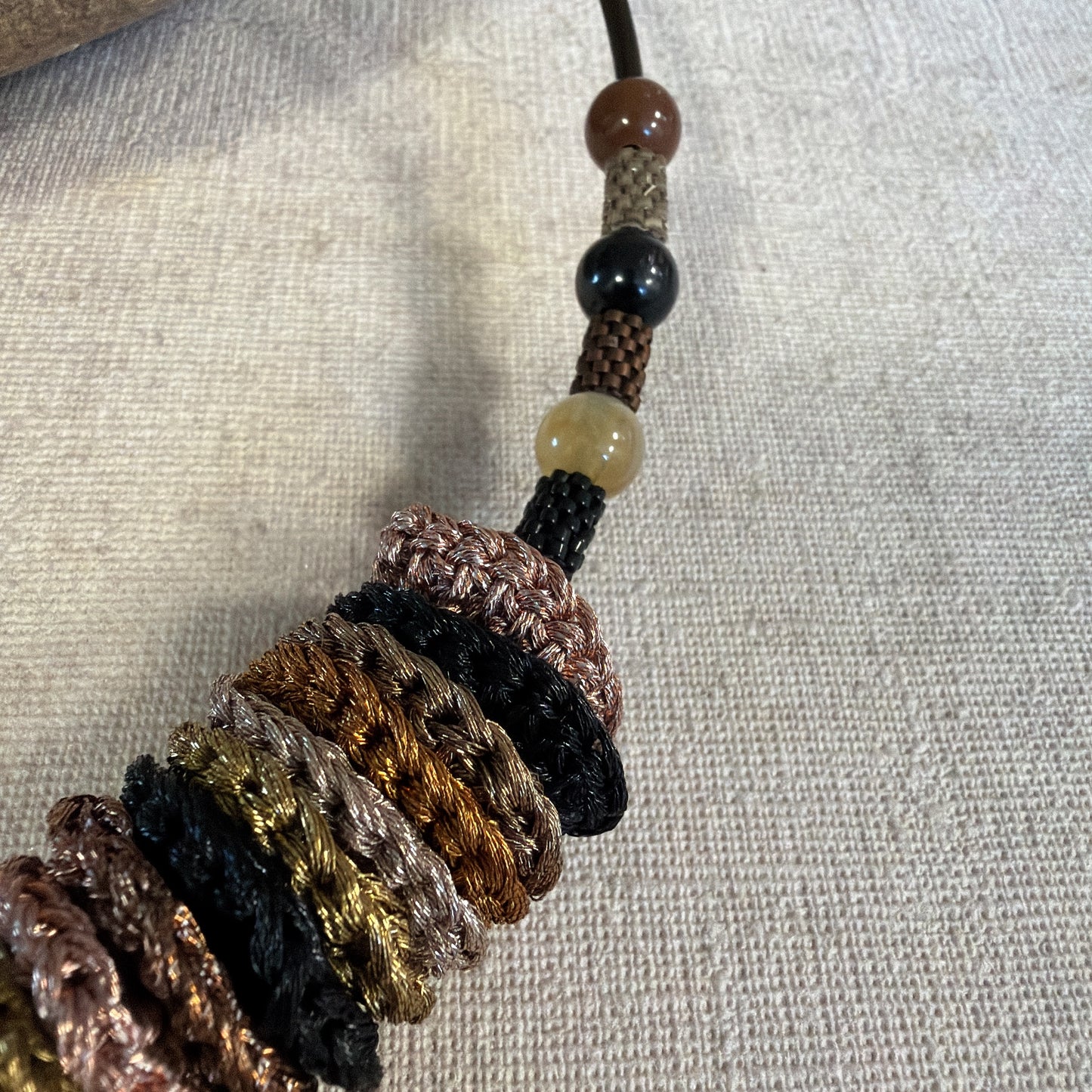 C062 Collar Cobre Nómade