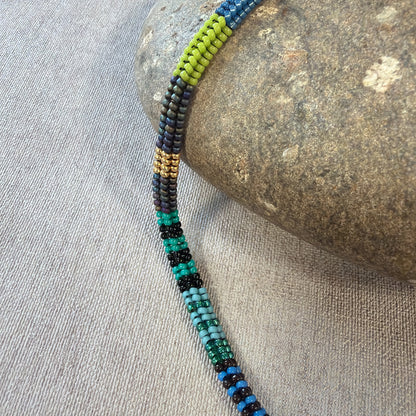 C063 Collar Trama Silvestre