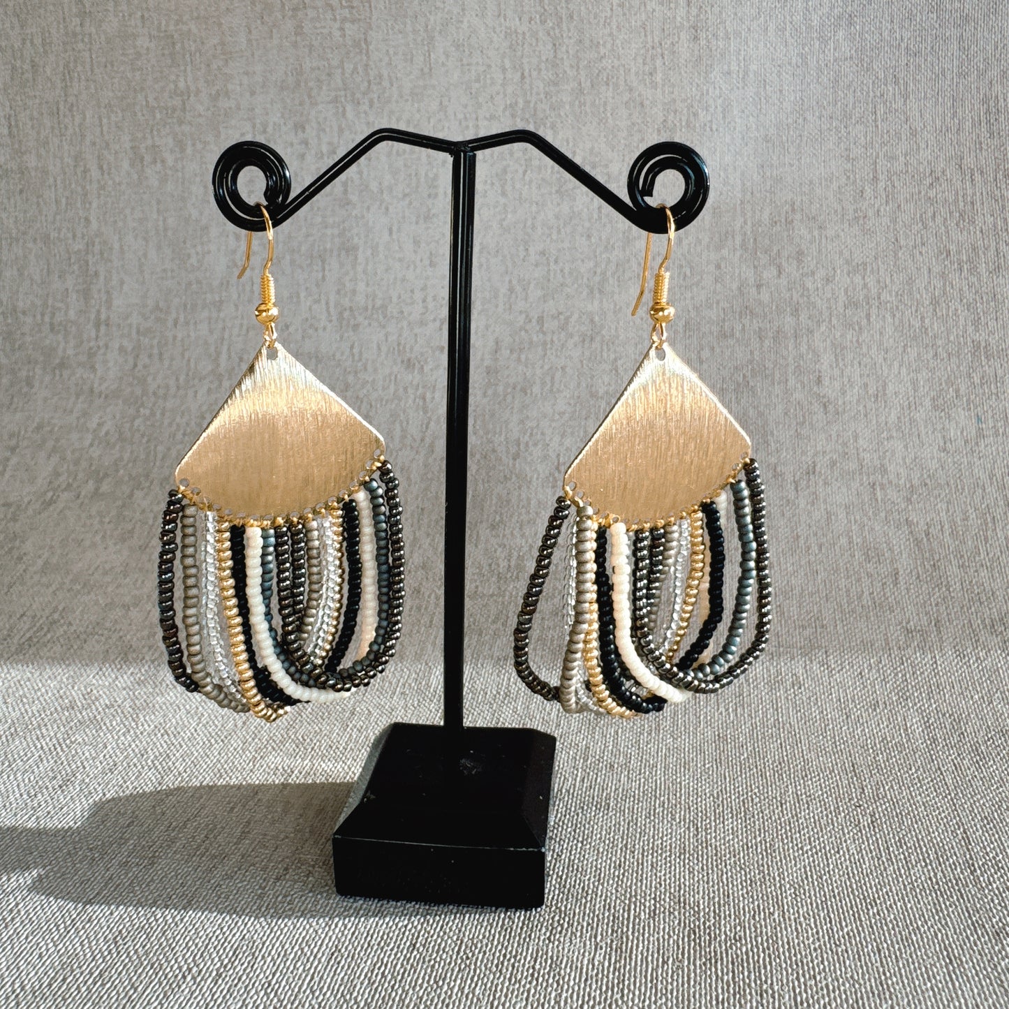 E074 Aros Cascada Urbana