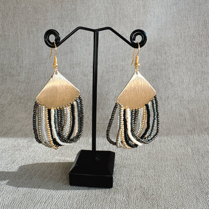 E074 Aros Cascada Urbana