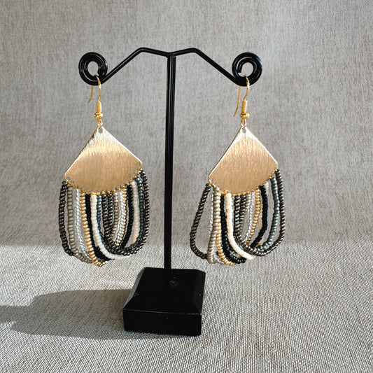 E074 Aros Cascada Urbana