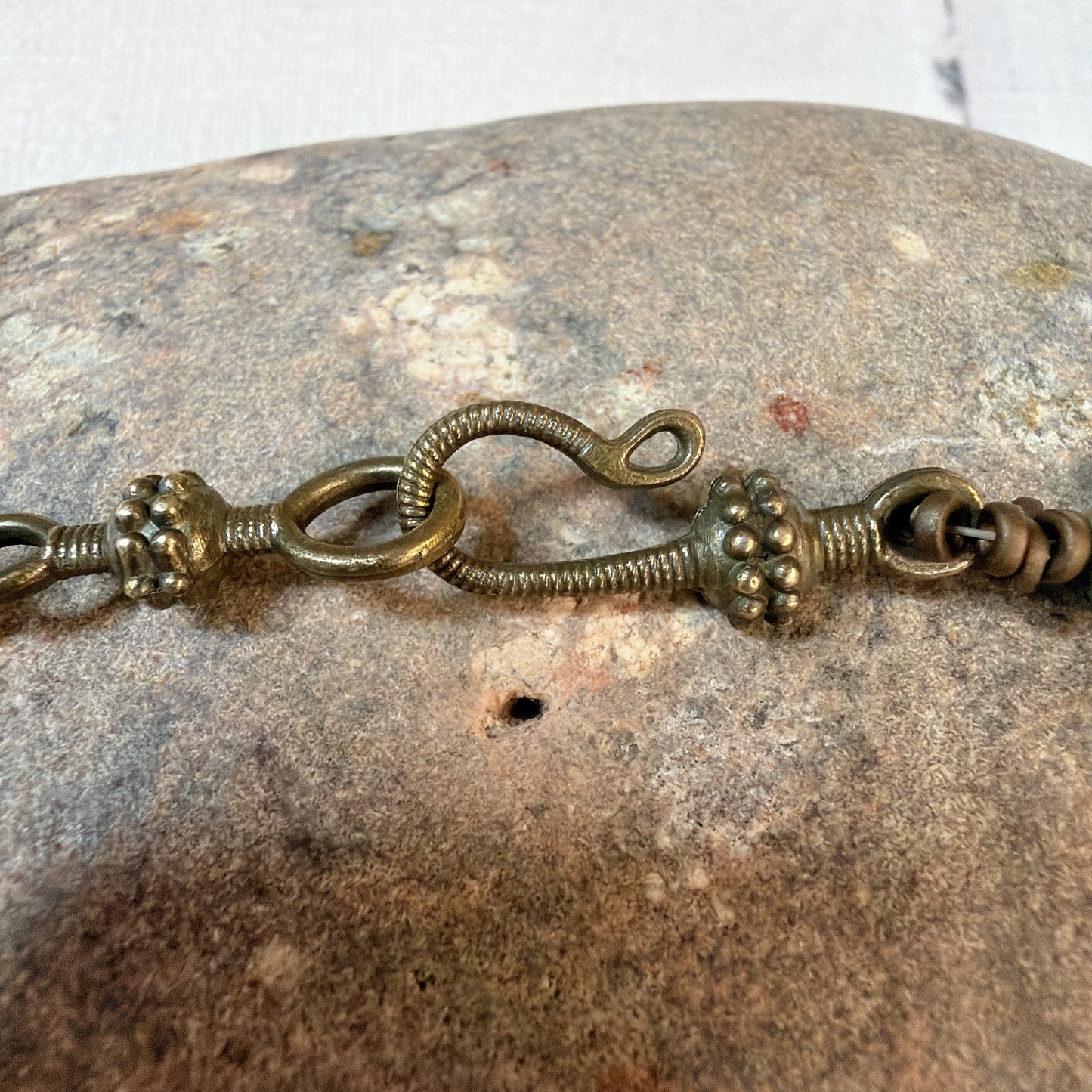 C065 Collar Mandala de viento