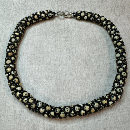 C055 Collar Nudo Lunar