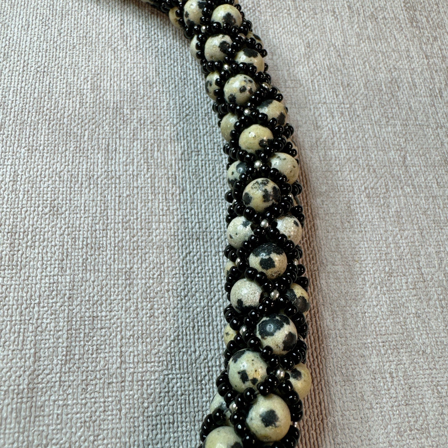 C055 Collar Nudo Lunar