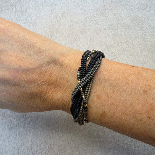 P102 Pulsera Trenza de Humo