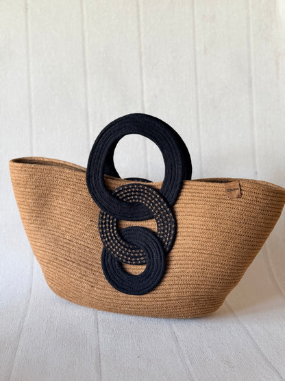 T022 Cartera Círculo Raíz