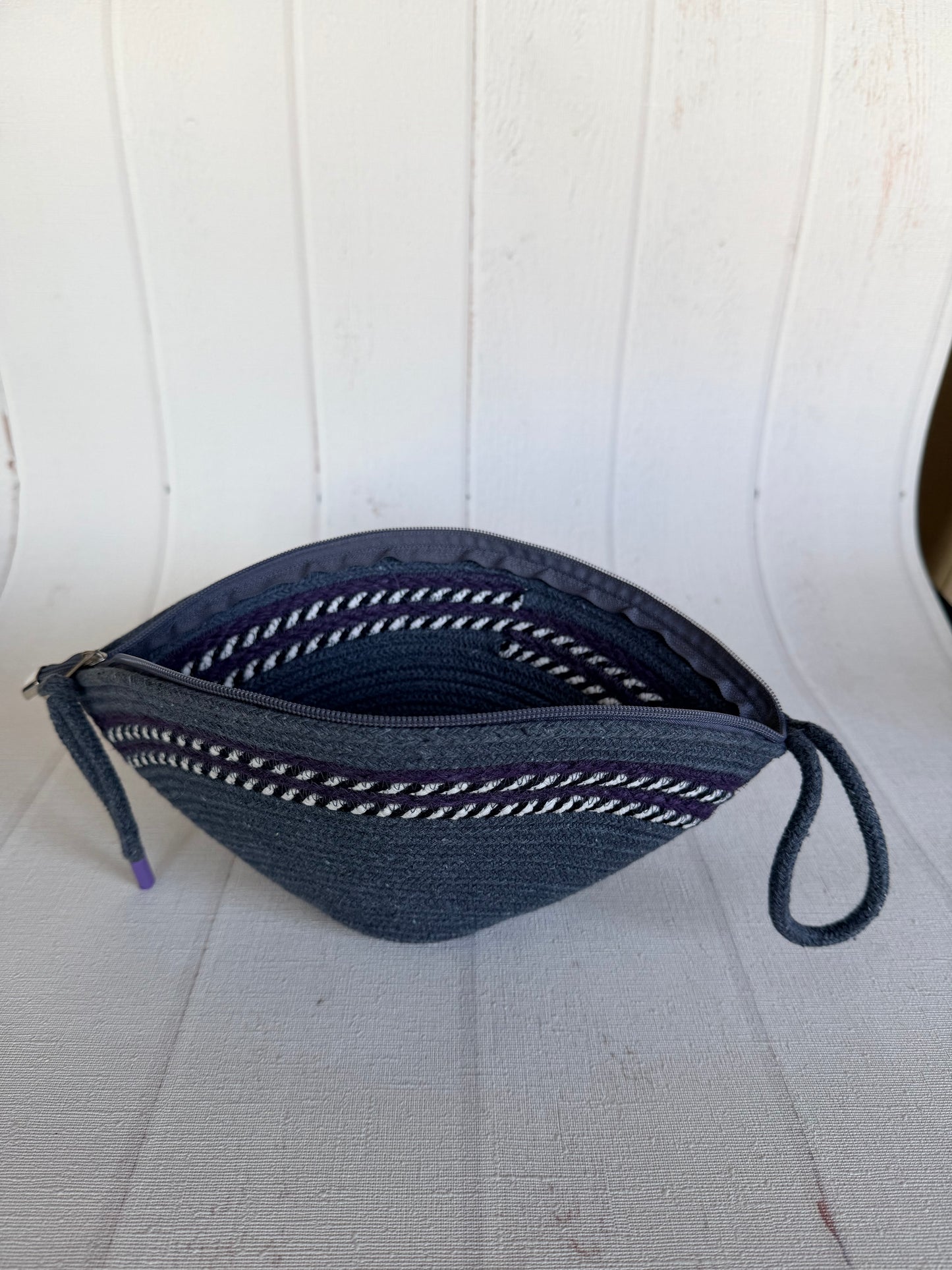 T026  Estuche Línea Morada