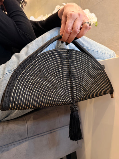 T029 Clutch Linea Dorada