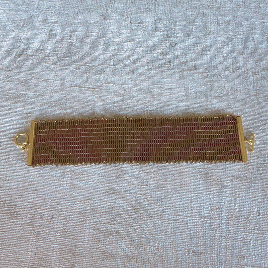 P111 Pulsera Tierra Brillante