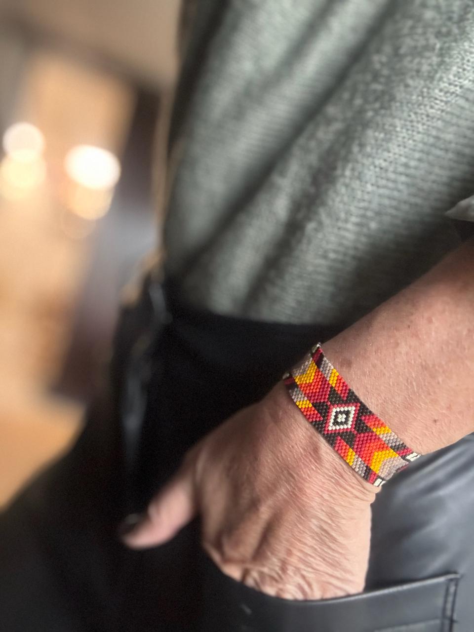 P099 Pulsera Huella Solar